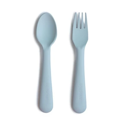 Sztućce do nauki samodzielnego jedzenia - błękitne/ powder blue, Mushie